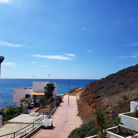 Apartment La Caleta 13Cos01
